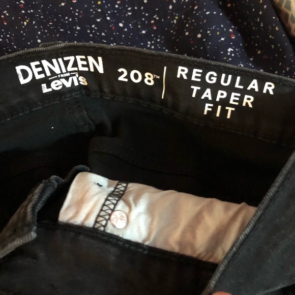 Levi’s Denizen Taper Fit Black Men’s Jeans - Picture 3 of 4